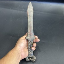 Pugnale antico romano unico in