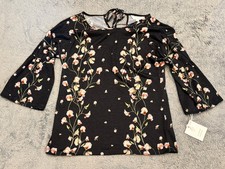 NWT Lauren Conrad Floral Top