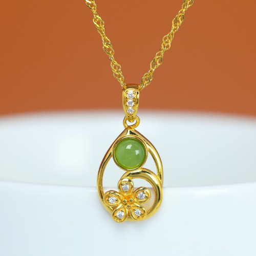Collana con ciondolo fiore - , a