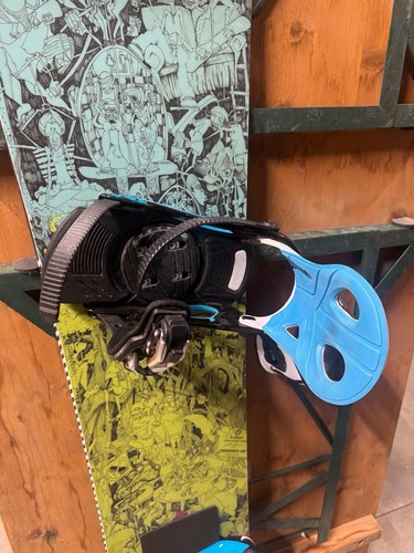 Snowboard blackhole - blackhole,
