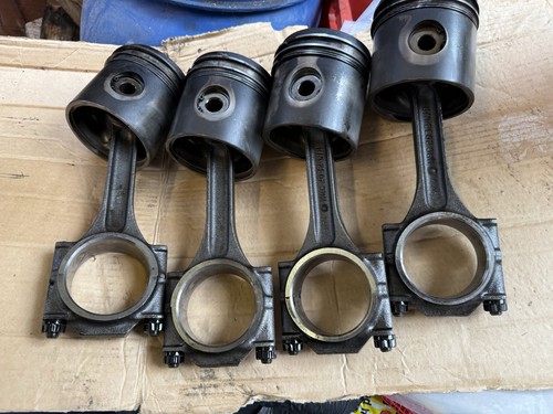 Set pistoni motore diesel - , land