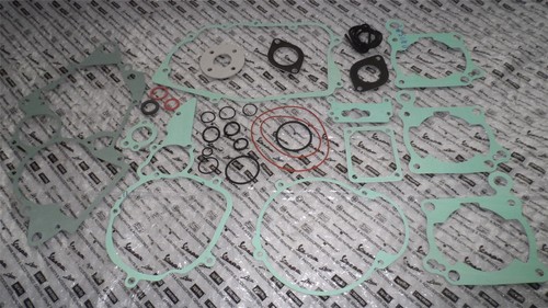 Kit guarnizioni motore - , e