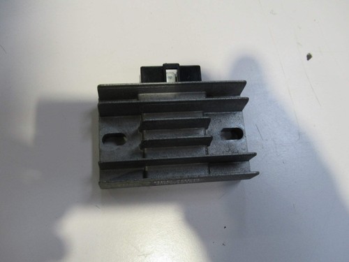 Regolatore piaggio vespa - regolatore,