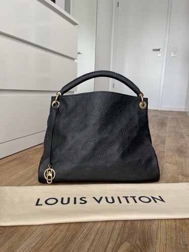 Org louis vuitton artsy - louis,