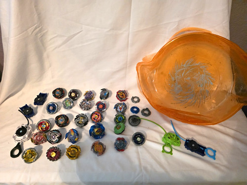 Lotto ricambi gioco beyblade - lotto,