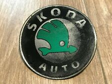 SKODA AUTO 90MM LOGO SIGLA EMBLEMA FREGIO STEMMA SCRITTA TARGHETTA BADGE PLACCA