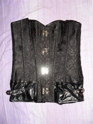 BUSTINOCORSETTO