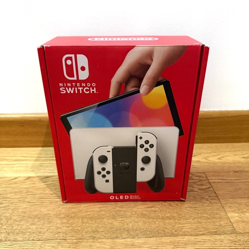 Nintendo switch oled console - nintendo,