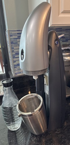 Macchina per acqua frizzante