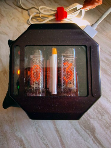 Orologio nixie due - orologio, cifre