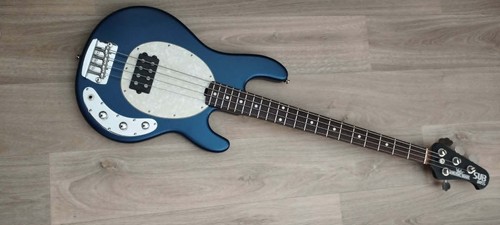 Music man stingray usa - music,