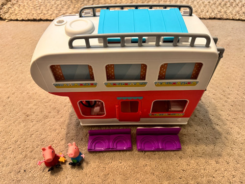 Peppa pig camper bus - pig,
