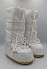 Moon boot icon white - moon,