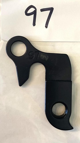Nuovo gancio deragliatore