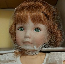 ASHTON-DRAKE GALLERIES BAMBOLA Porcellana PEACHES AND DREAM NRFB Anni 90 Dolce