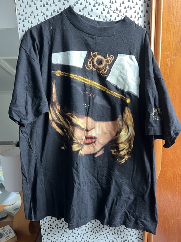 Madonna the girlie show - madonna,