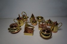 Lotto pentole vintage rame ottone padelle annaffiatoio carro fonografo telefono ferro