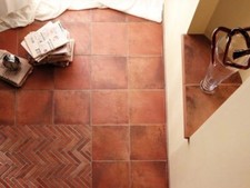 1 scatola (10 pz) di pavimento