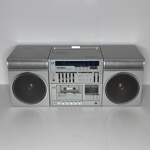 Vintage sanyo carrying - sanyo,