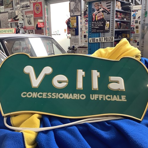 Vetta insegna luminosa - ,