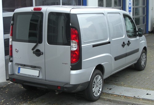 Pet world fiat doblo - fiat,
