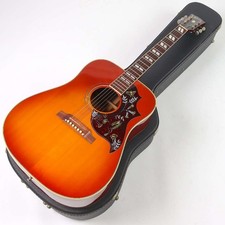 Chitarra acustica Gibson primi