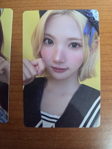 Jiwoo hearts2hearts photocard - hearts2hearts,