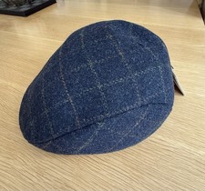 Cappellino stile tweed country