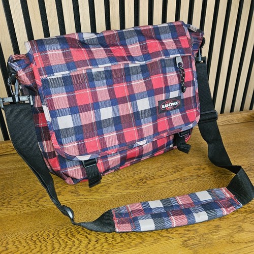Eastpak borsa messenger