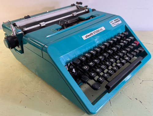 Turquoise blue olivetti studio - blue,