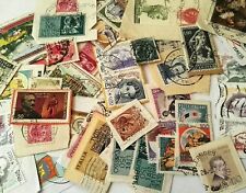 Oltre 500 Francobolli in carta