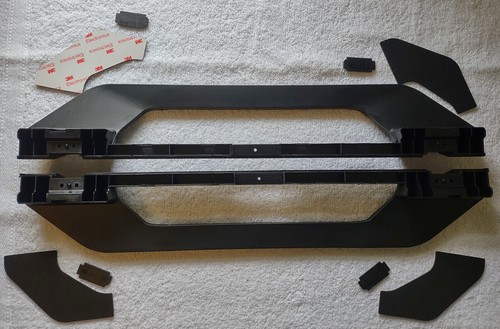 Set due piedi - plastica, nera