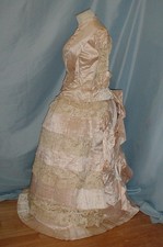 Antico abito da sposa