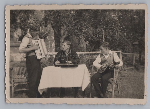Uomini che fanno musica - che,