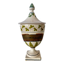 Antico vaso urna farmacia