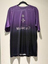 Maglia calcio ACF Fiorentina 24/25 quarto kit completo + pantaloncino Kappa EU 2XL US XL