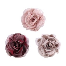 Spilla con fiore in tessuto di