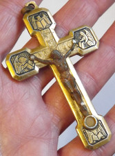 Soil earth relic Crucifix
