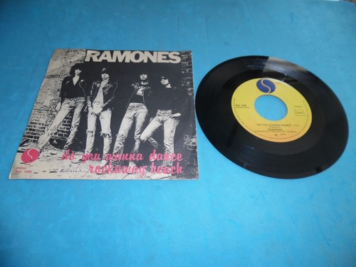 Ramones you wanna dance - wanna, dance"