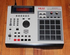 CUSTOM BLACK TRIM AKAI