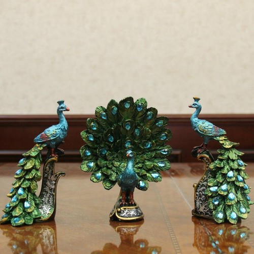 Piccole statue artigianali - , in