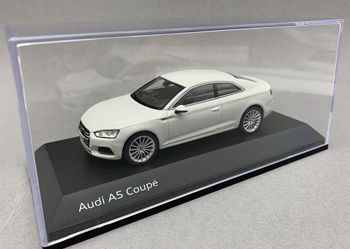 Audi coupe bianco - audi,