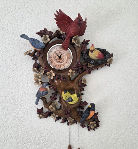 Orologio cucù scultoreo - a,