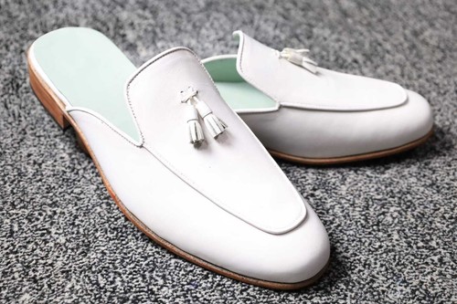 Scarpe uomo nuove - a, mano