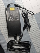 Caricabatteria originale Delta