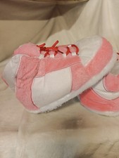 Ciabatte sneaker gigante