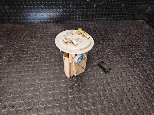 Pompa carburante nel serbatoio