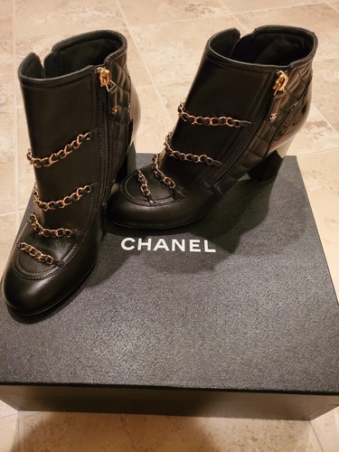 Stivaletti chanel neri con - chanel,
