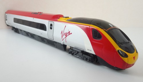Dapol gauge class 390 - dapol, oo