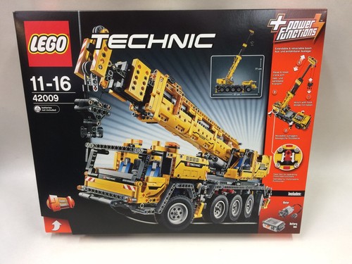 Lego 42009 mobile crane - lego,